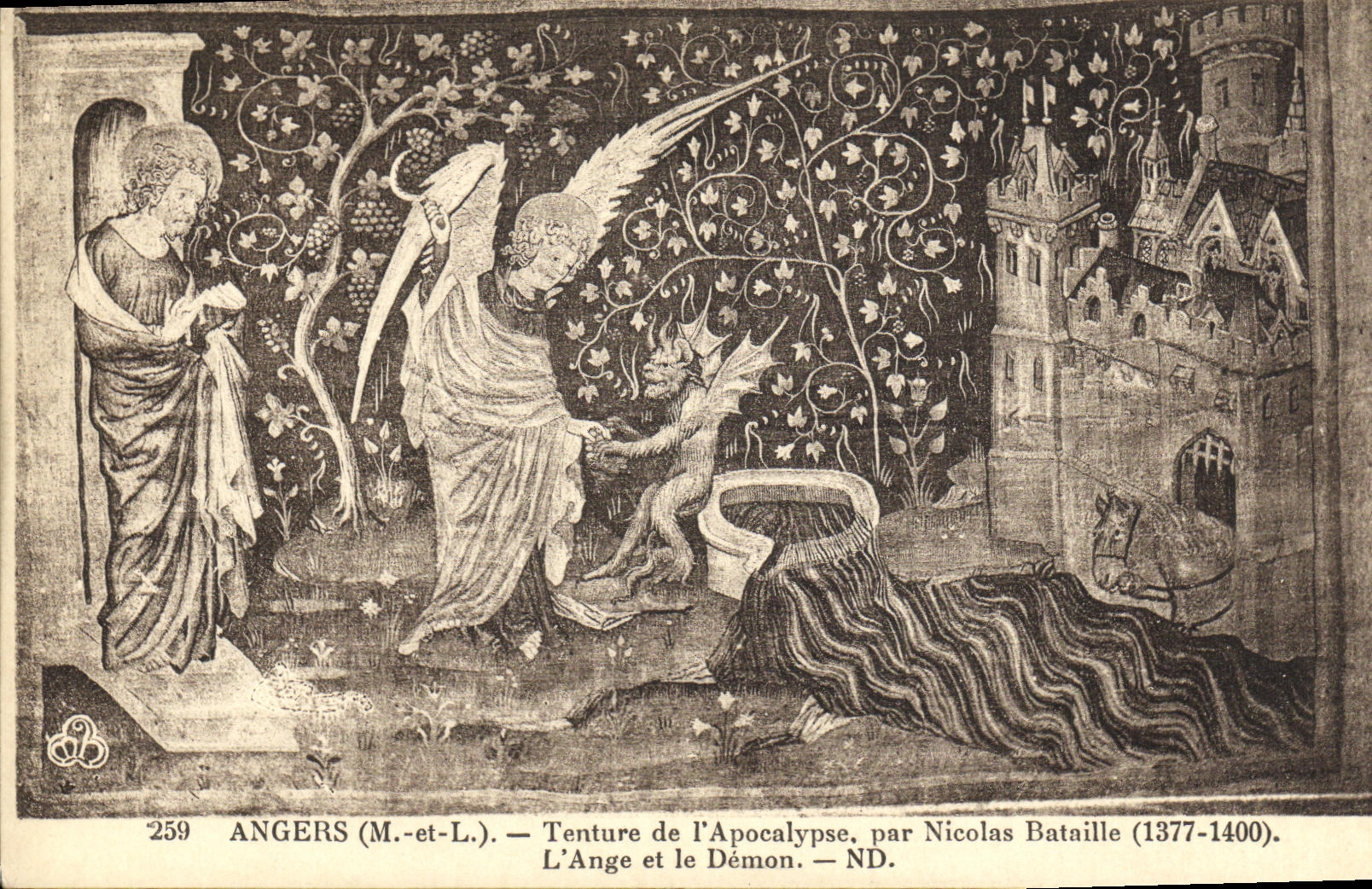 CPA Angers Tenture de I Apocalypse par Nicolas Bataille L ange et le demon Diable