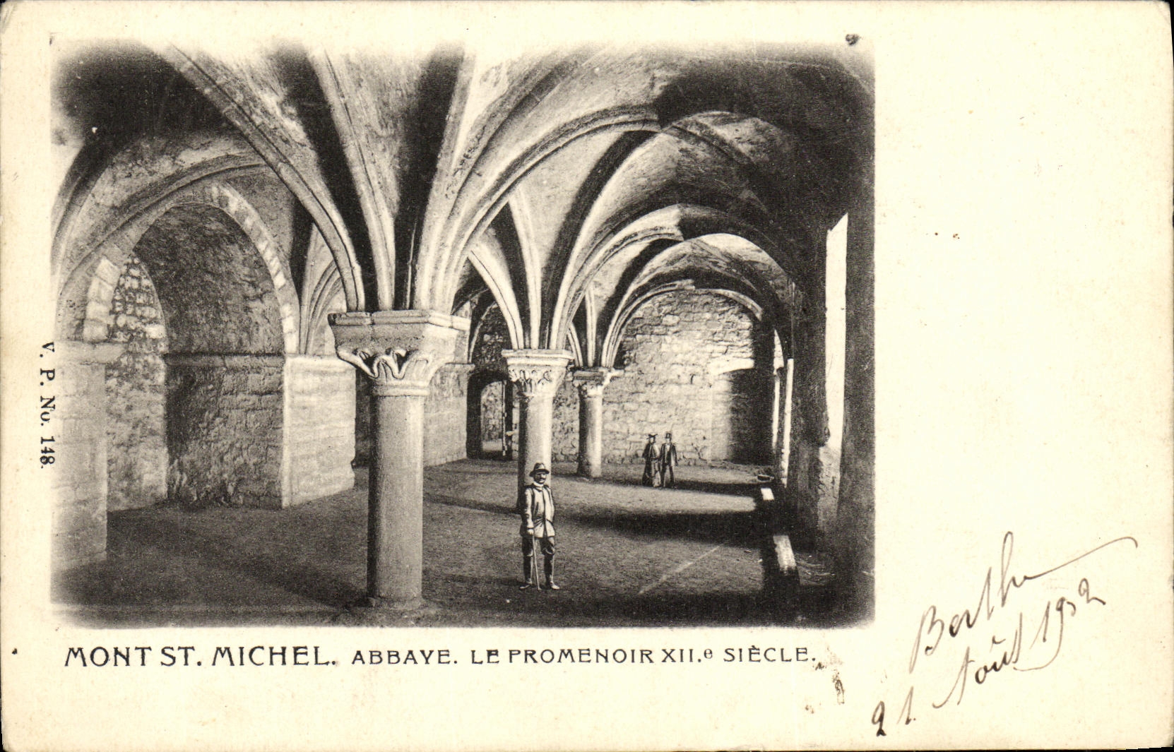 CPA Mont St Michel Abbaye Le Promenoir Xll e Siecle