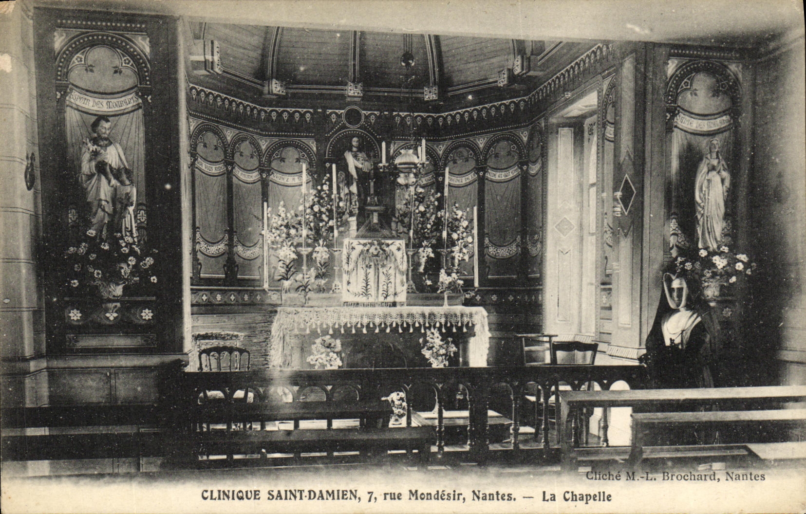 VINTAGE POSTCARD Clinical Saint Damien 7 rue Mondesir Nantes La Chapelle