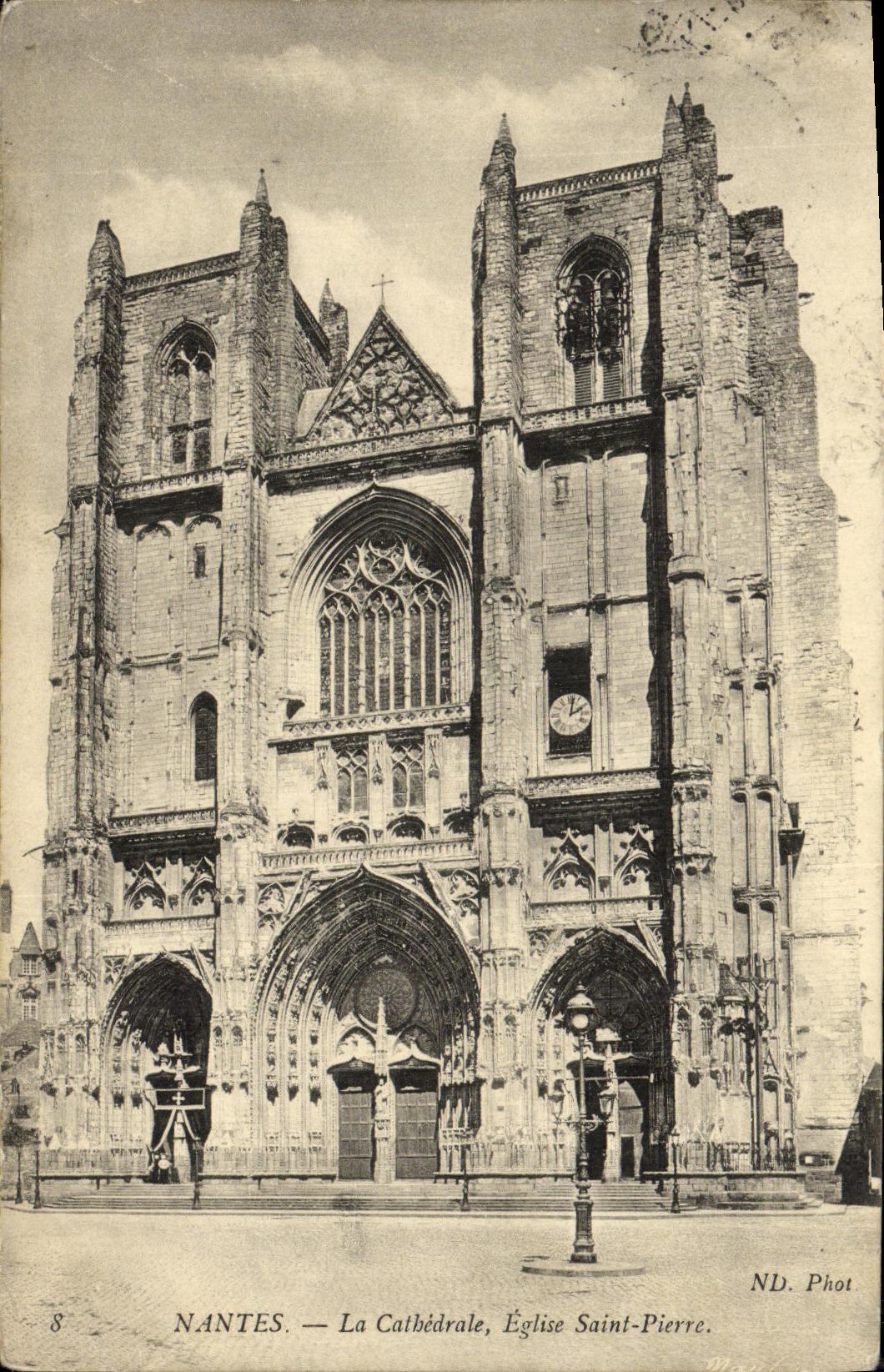 VINTAGE POSTCARD Nantes the Cathedral Church Saint Pierre