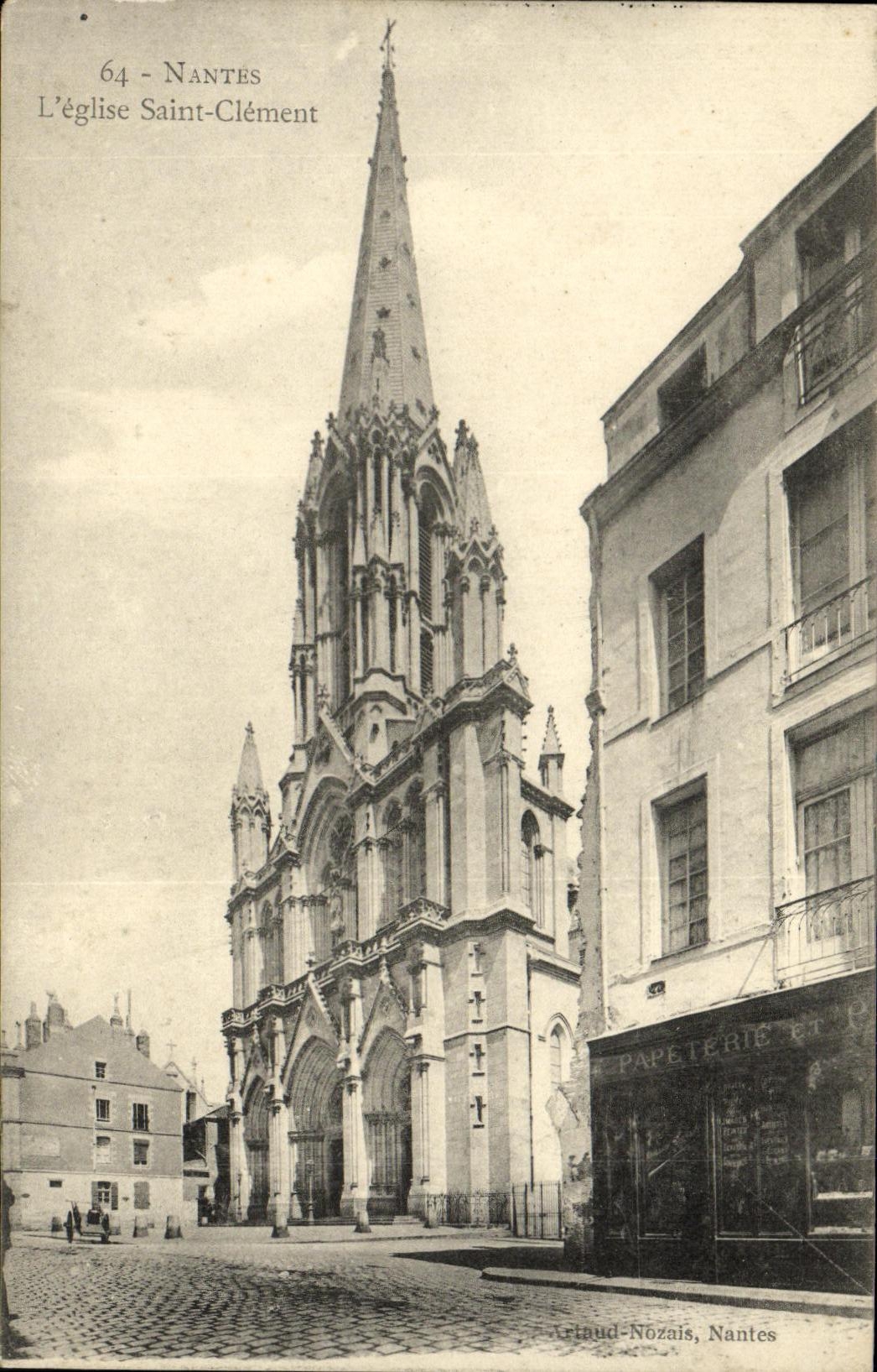 VINTAGE POSTCARD Nantes L church Holy Clement