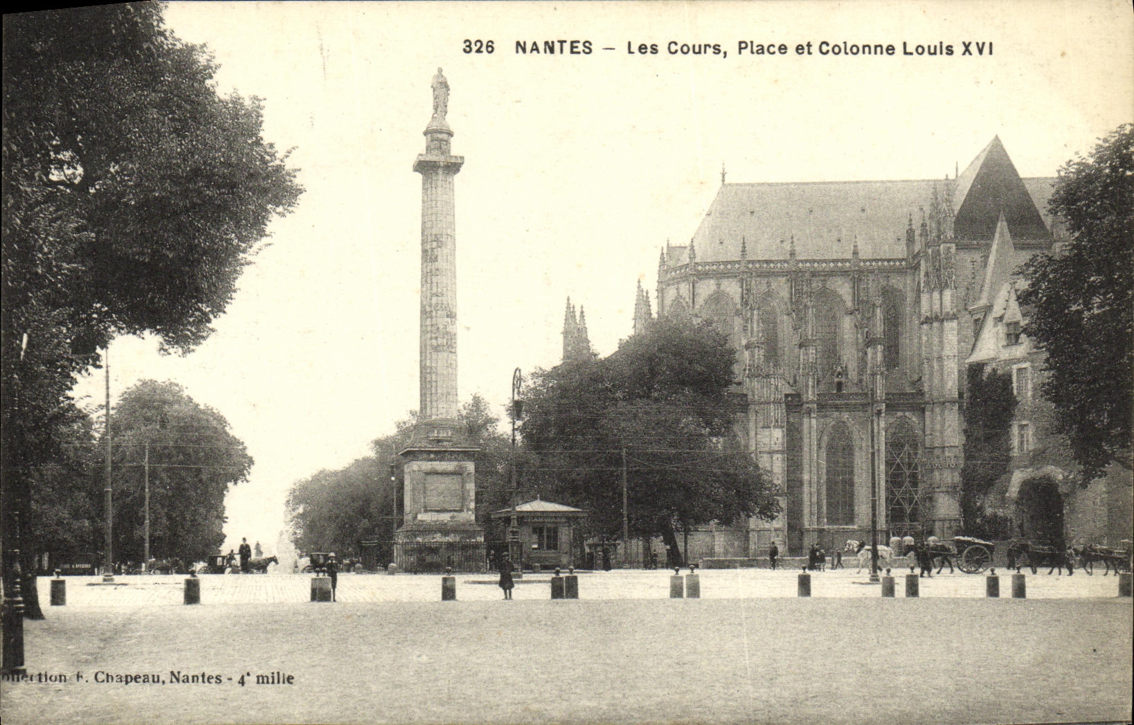VINTAGE POSTCARD Nantes the Courses Places and Column Louis XVI