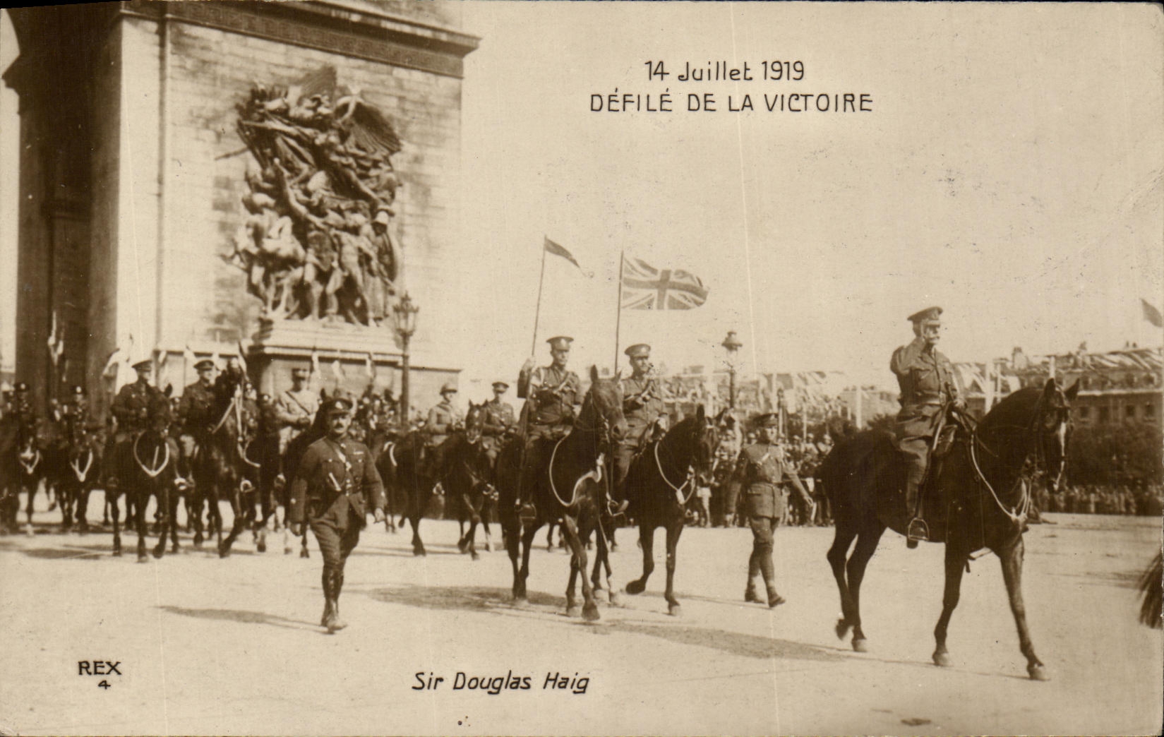 VINTAGE POSTCARD Paris Arc de Triomphe Ravelled July 14th  1919 of the Victoire Militaria Sir Douglais Haig
