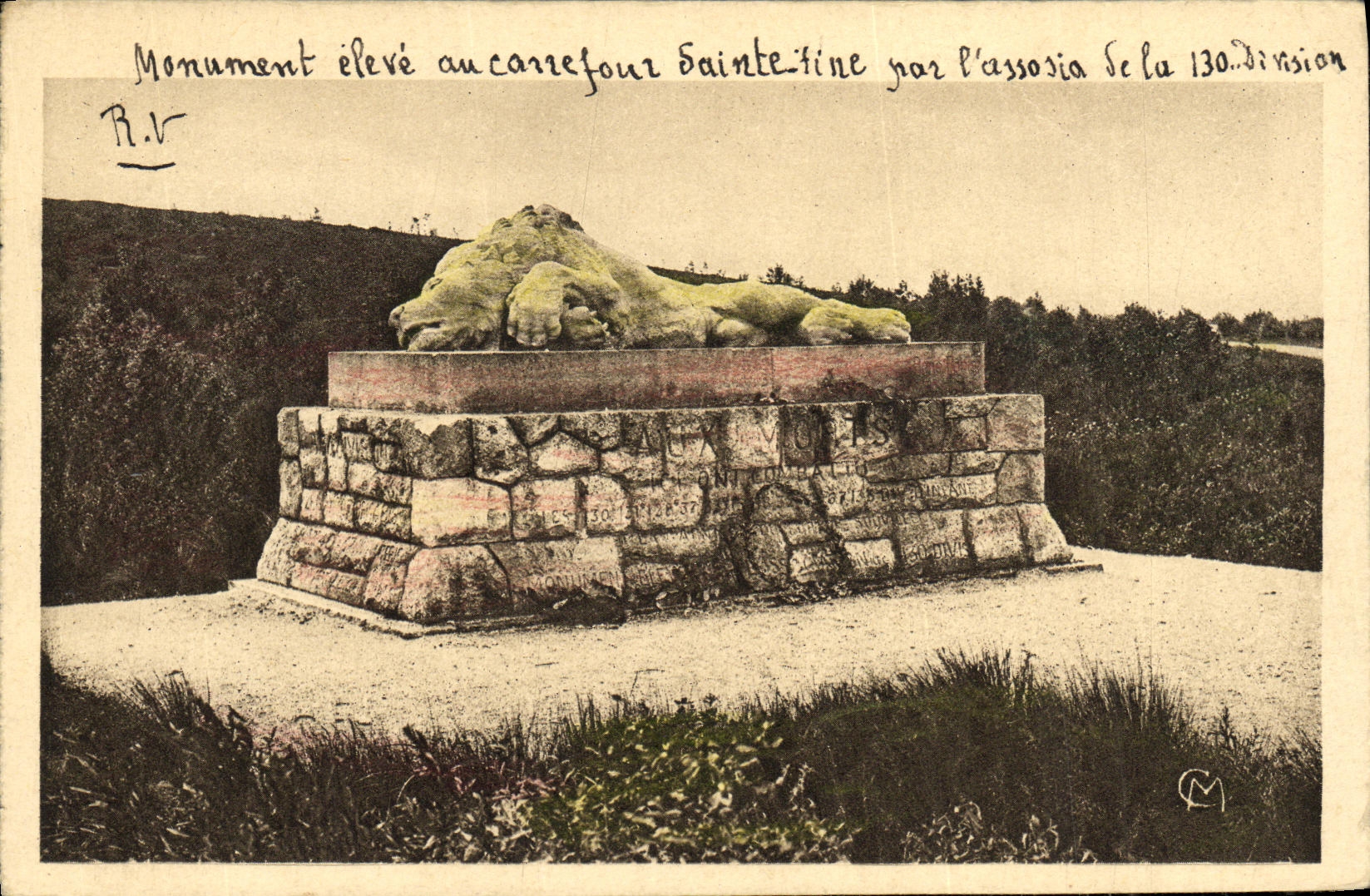 VINTAGE POSTCARD Militaria Monument raised with the Crossroads Sainte Fine By L Association of the 130eme division Lion