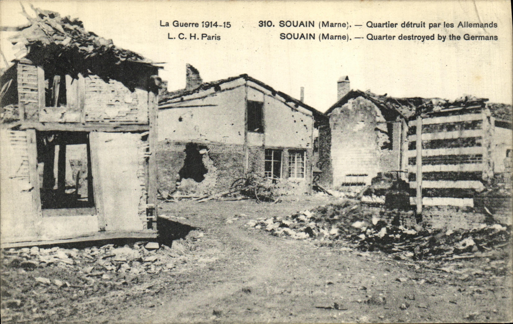 VINTAGE POSTCARD Militaria Souain District detuit by the Germans