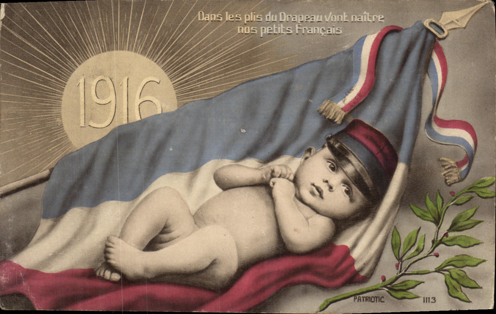 CPA Militaria Enfant Annee 1916