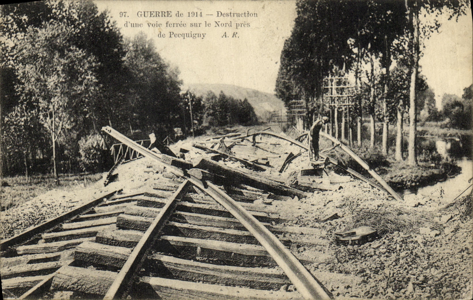 VINTAGE POSTCARD Militaria the Great Destruction D a Railway on North close to Pecquigny
