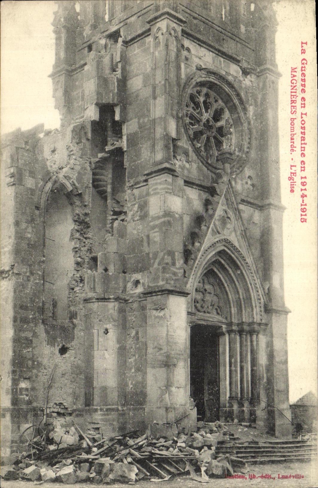 VINTAGE POSTCARD Militaria Magnieres L church