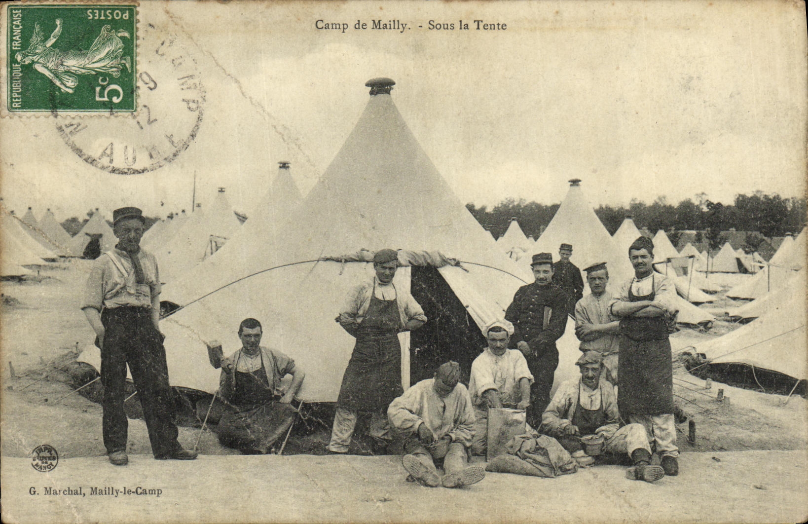 VINTAGE POSTCARD Militaria Mailly the Camp Under the tent