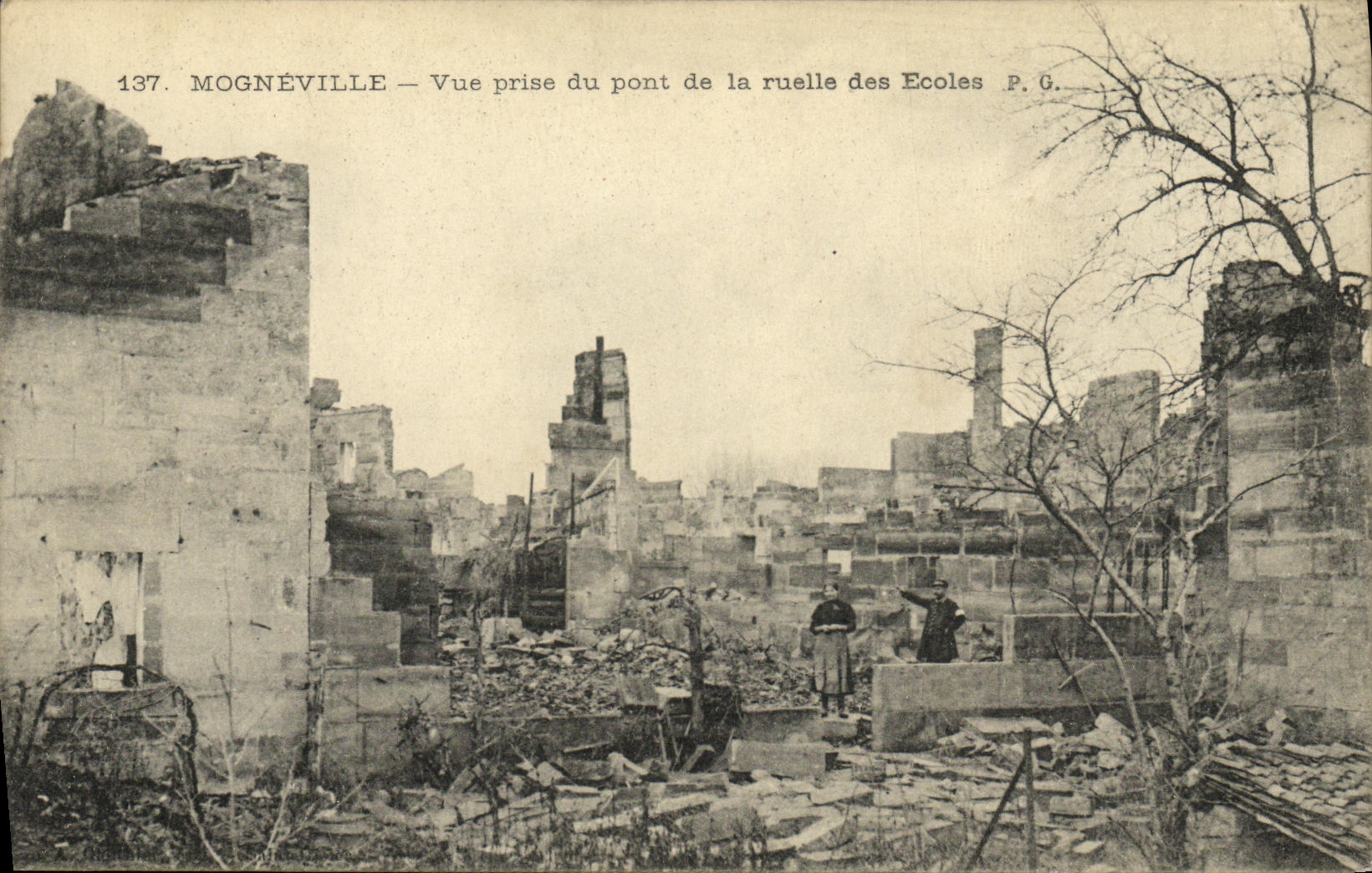 VINTAGE POSTCARD Militaria Mogneville Seen from of the Bridge of the Lane of the Schools