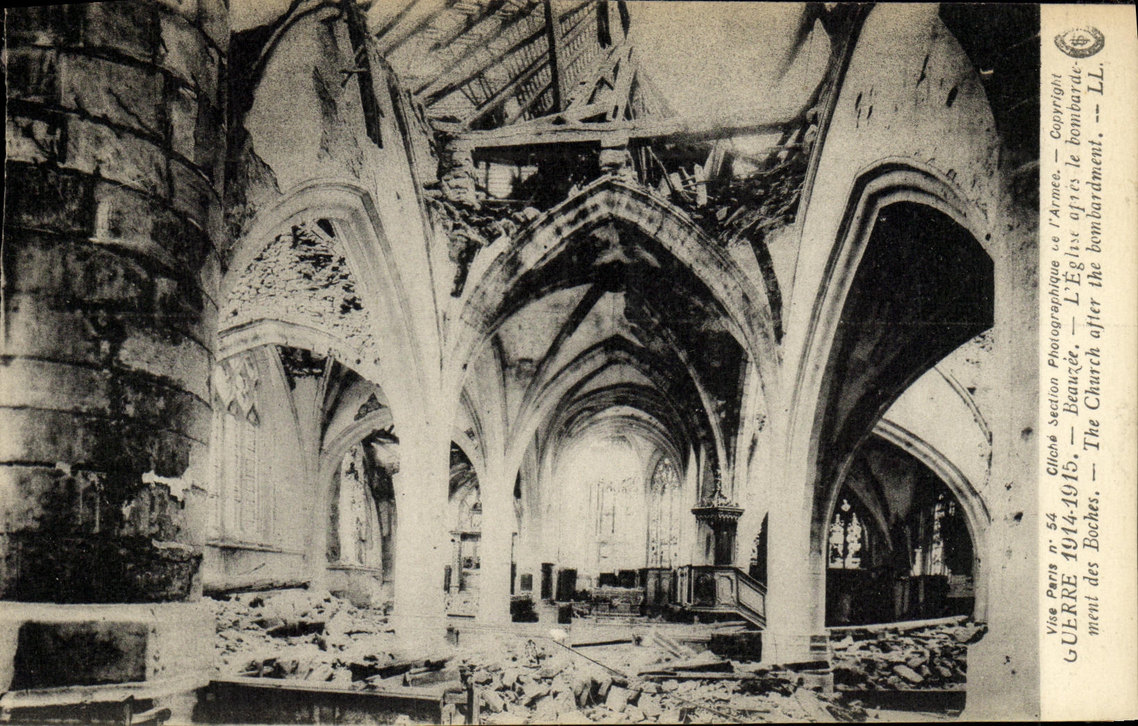 VINTAGE POSTCARD Militaria Beauzeee L church after the bombardment of L church