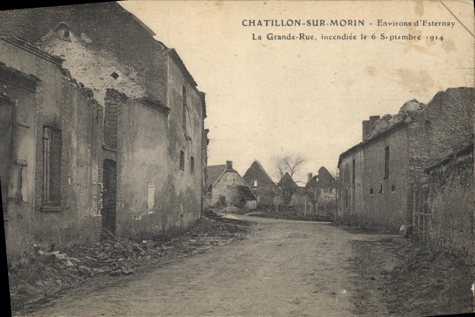 VINTAGE POSTCARD Militaria Chatillon On Morin Surroundings D Esternay main street