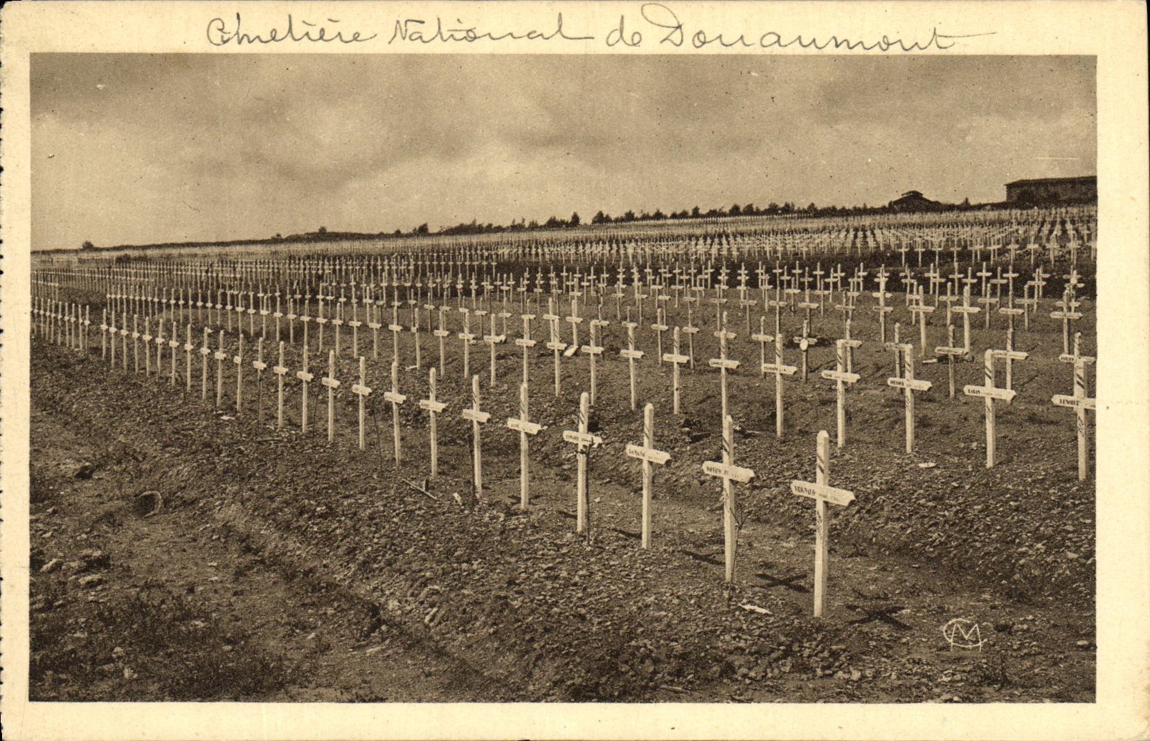 VINTAGE POSTCARD Militaria National Cemetery of Douaumont