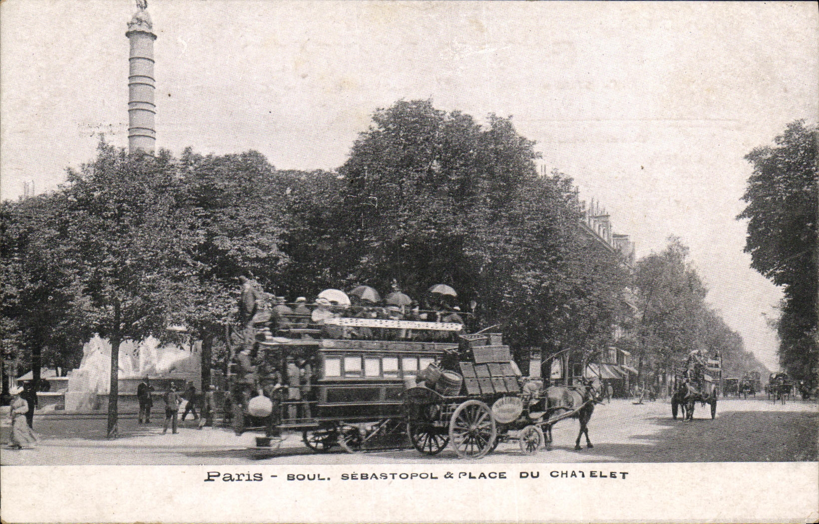 CPA Paris Boul Sebastopol et place du Chatelet 