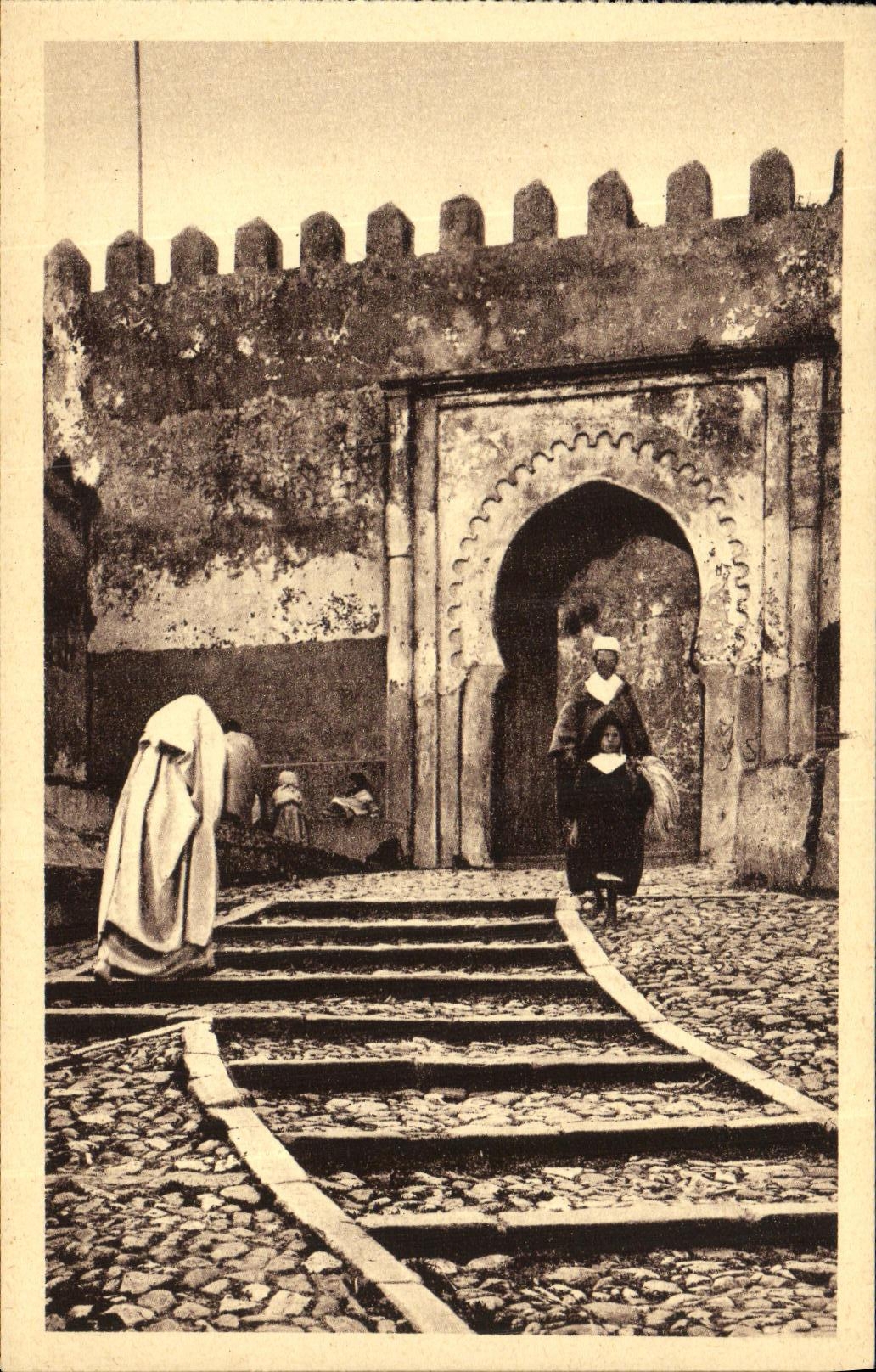 CPA Tanger Une Porte de la Casbah Bab El Aasa