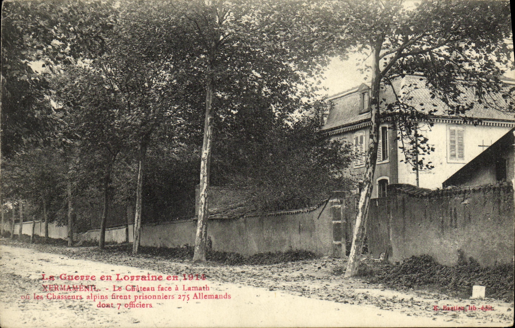 VINTAGE POSTCARD Vermanenil the castle face has Larnath Militaria