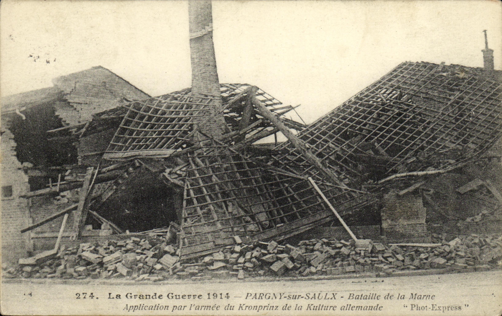 VINTAGE POSTCARD Militaria Pargny on Saulx German Application by L armed with Kronprinz of Kulture