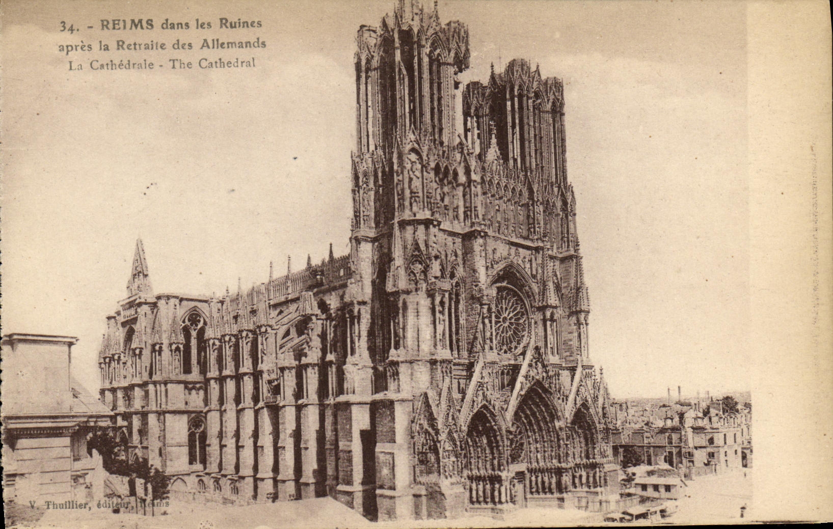 VINTAGE POSTCARD Militaria Rheims in the Ruins the cathedral