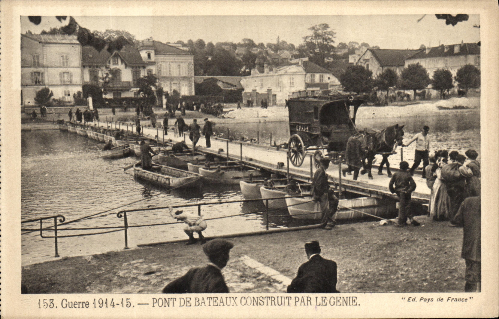 VINTAGE POSTCARD Militaria Bridge Of Boats Built By the genius