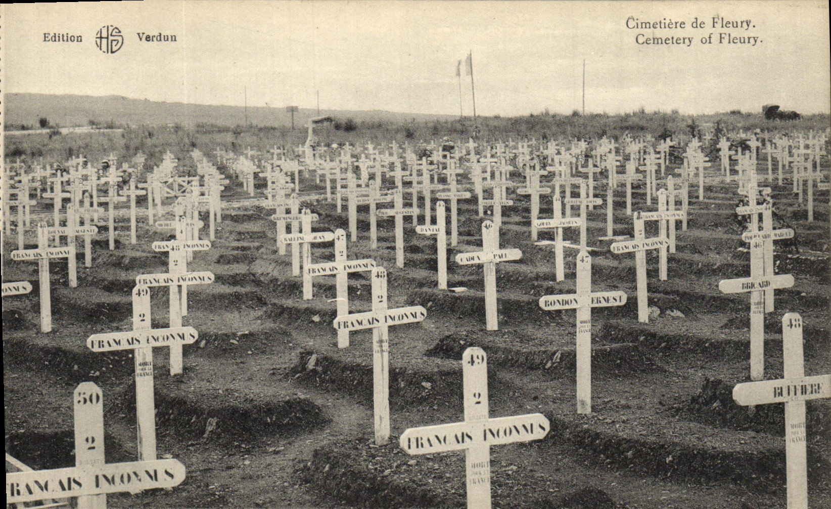 VINTAGE POSTCARD Militaria Cemetery of Fleury