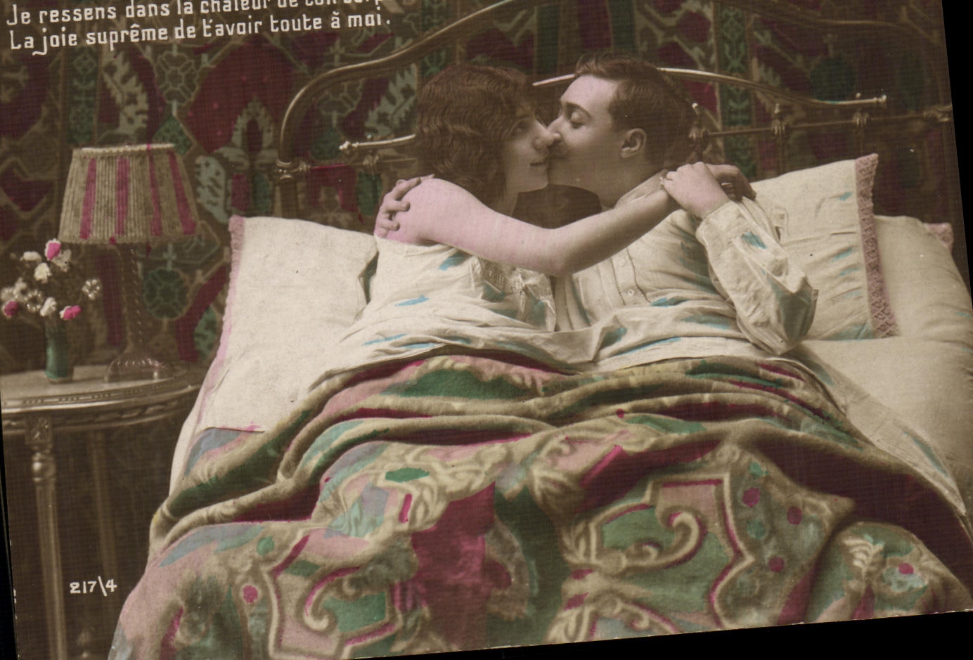 CPA Militaria Poilu Femme 