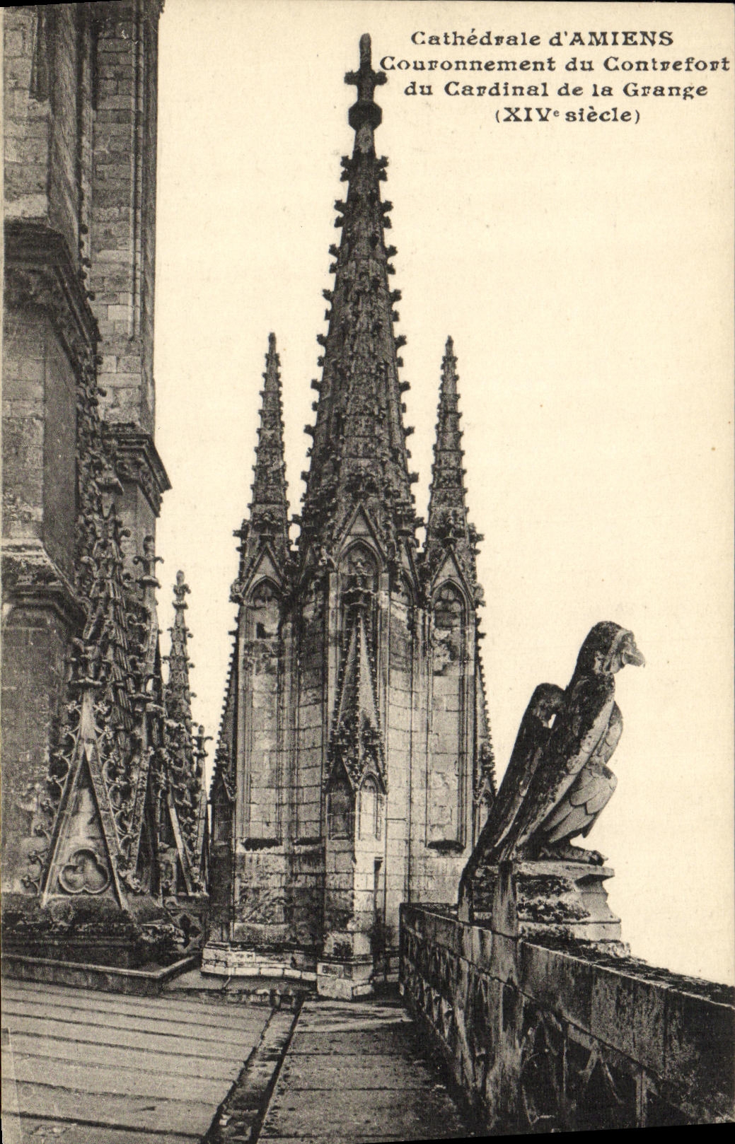 CPA Cathedrale d Amiens Couronnement du Contrefort du Cardinal de la Grange