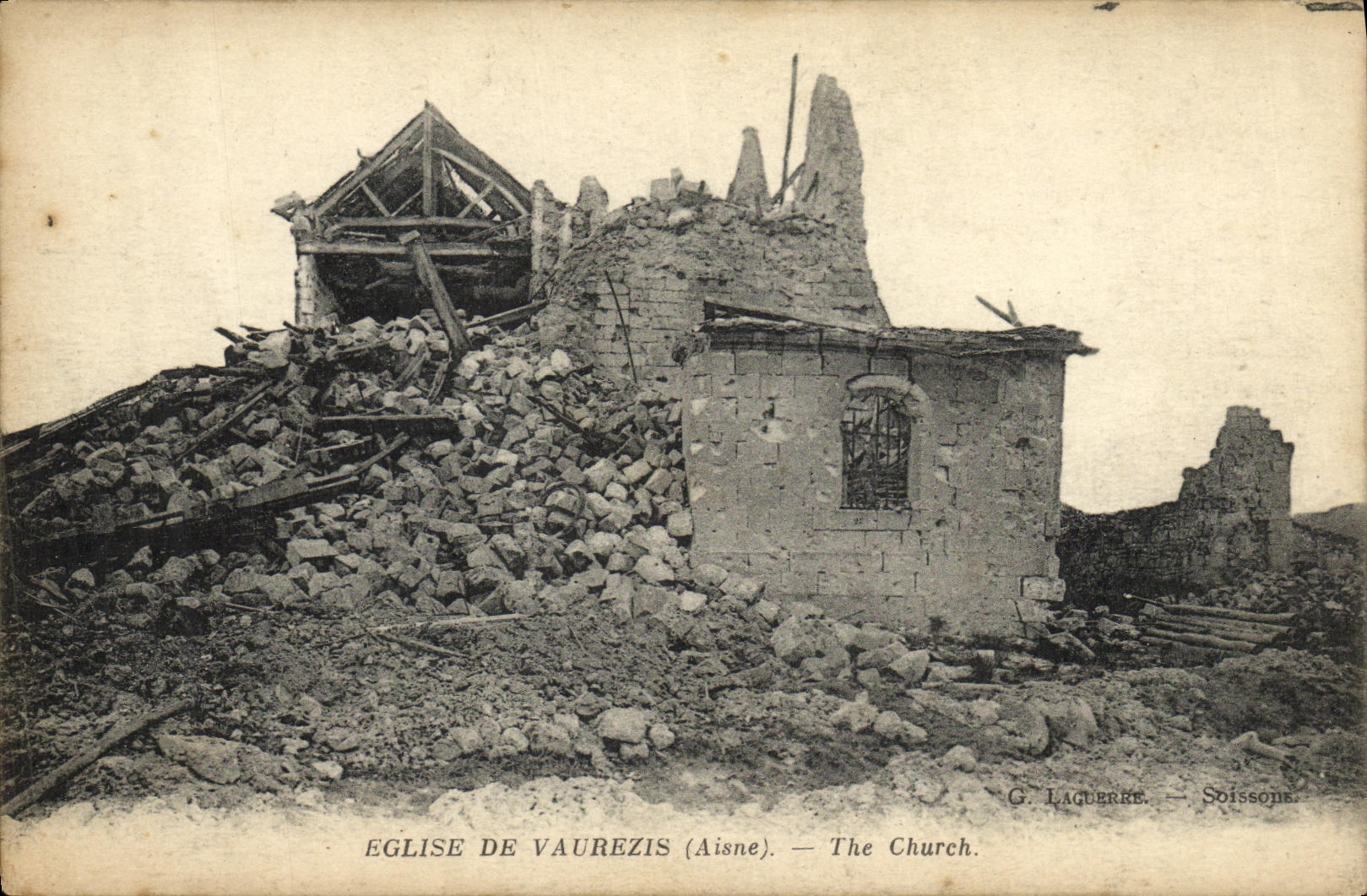 VINTAGE POSTCARD Militaria Church of Vaurezis