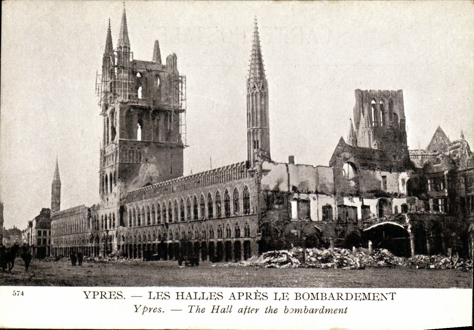 Mercados de Militaria Ypres de la POSTAL de la VENDIMIA despues del bombardeo