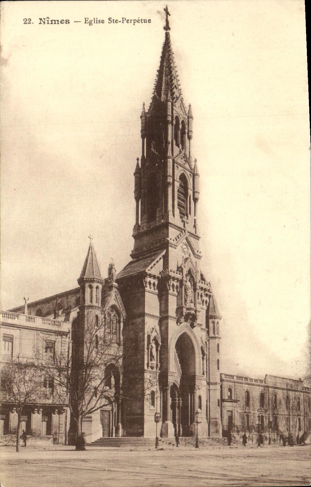 CPA Nimes Eglise Ste Perpetue