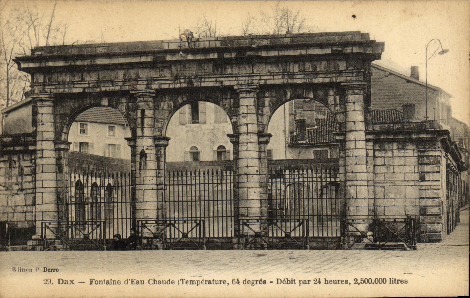 Agua caliente de la fuente D de Dax de la POSTAL de la VENDIMIA