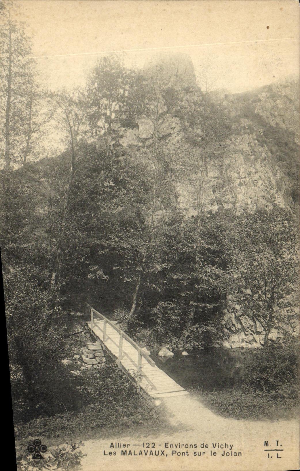 CPA Allier Environs de Vichy Les Malavaux Pont sur le Jolan