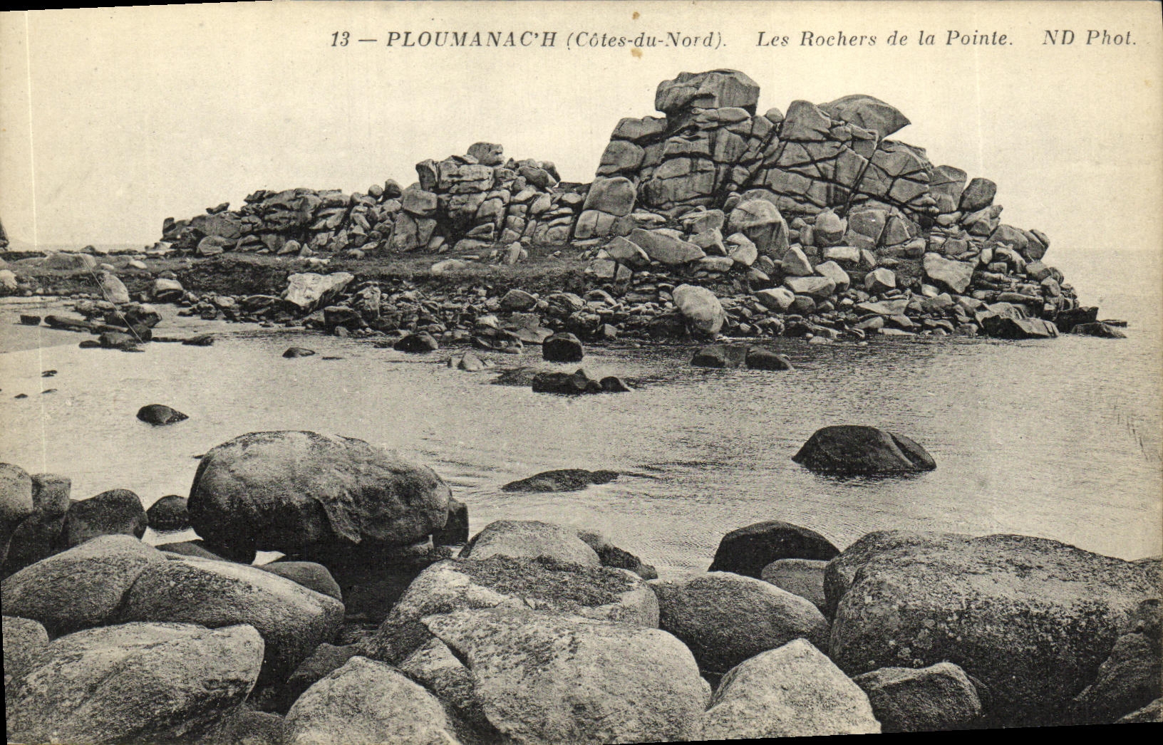 CPA Ploumanch Les Rochers de la Pointe