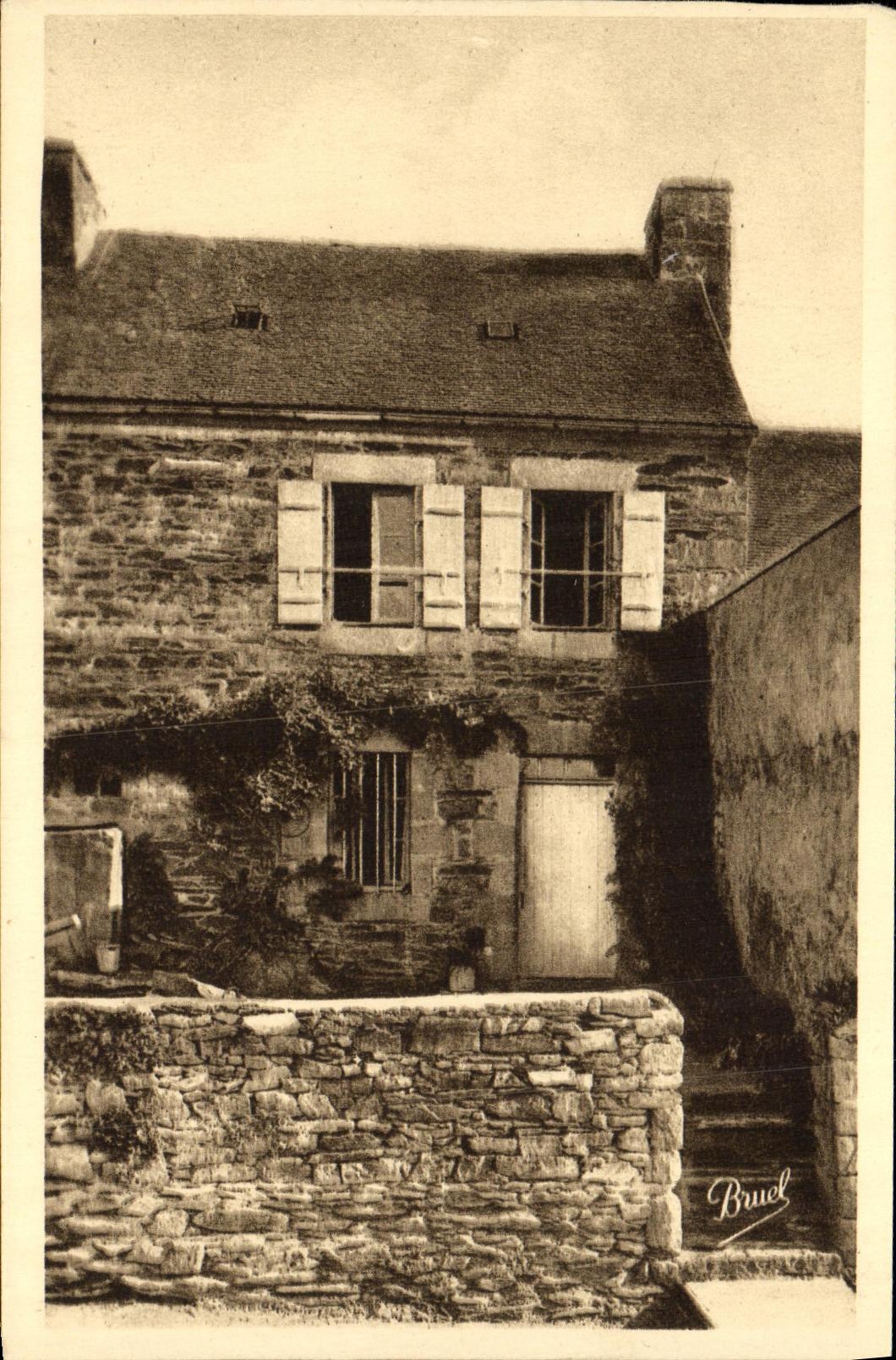 CPA Paimpol Pors Even Maison ou habita Pierre Loti quand il ecrivit Pecheur d Islande