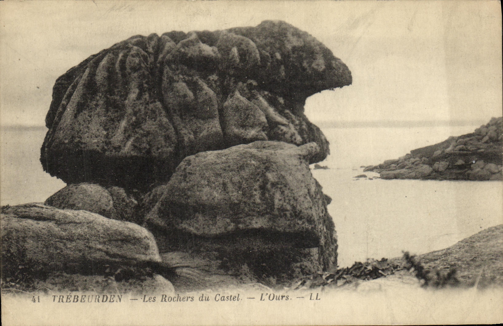 CPA Trebeurden Les Rochers du Castel L Ours
