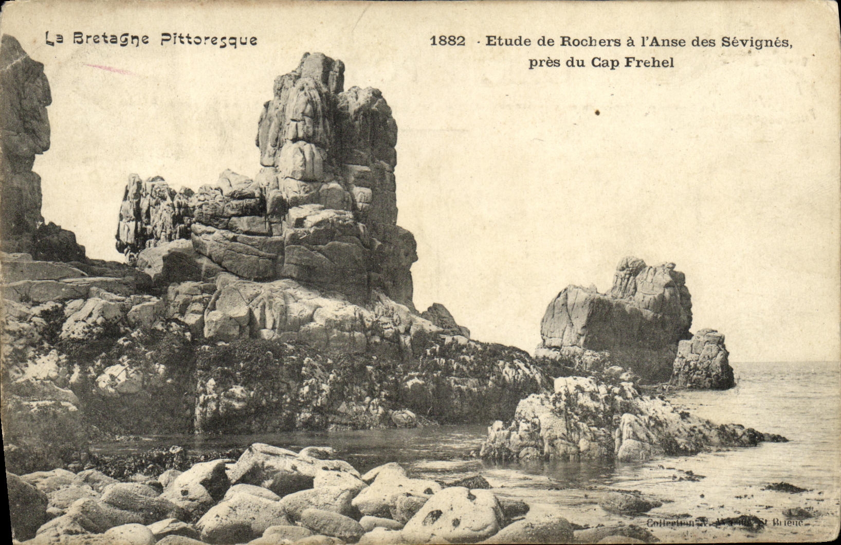 CPA Cap Frehel Etude de Rochers a L Anse des Sevignes