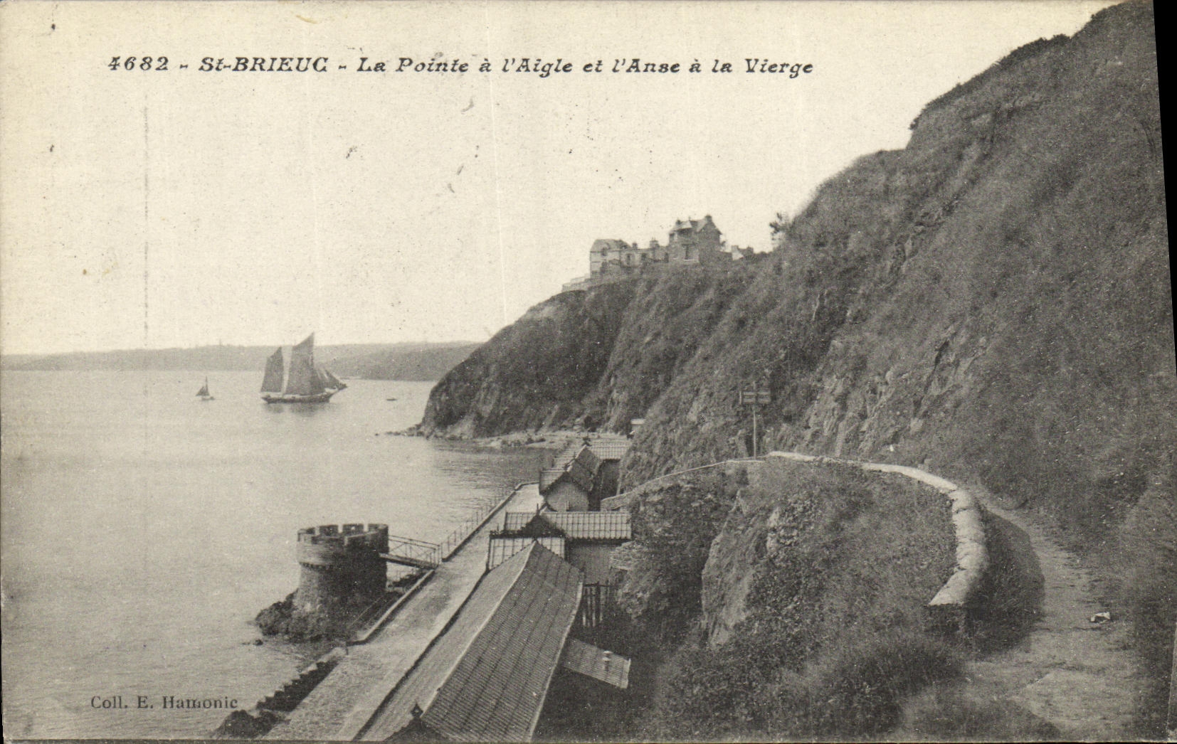 CPA St Brieuc La Pointe a l Aigle et l Anse a la Vierge