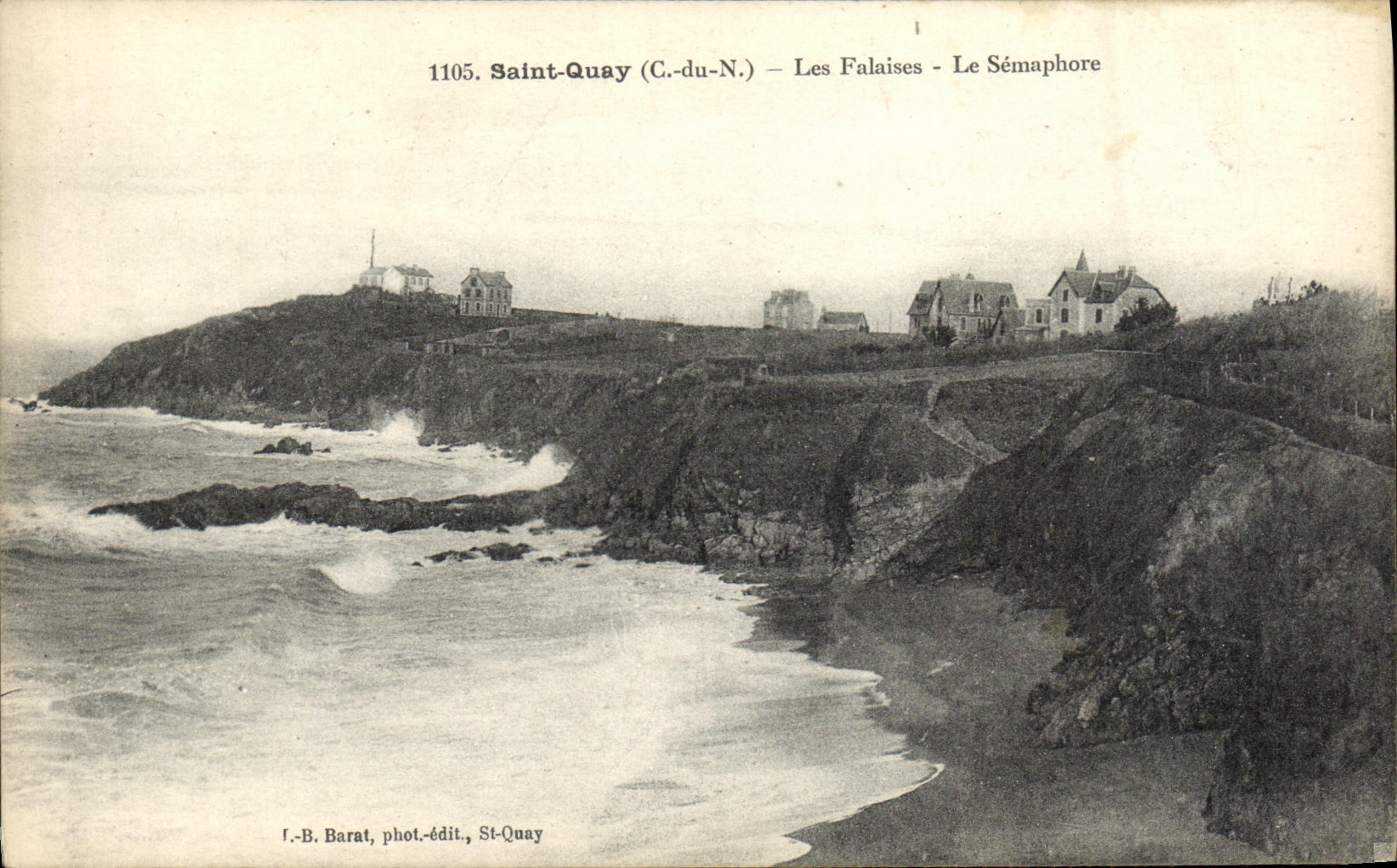CPA St Quay Portrieux Les Falaises Le Semaphore