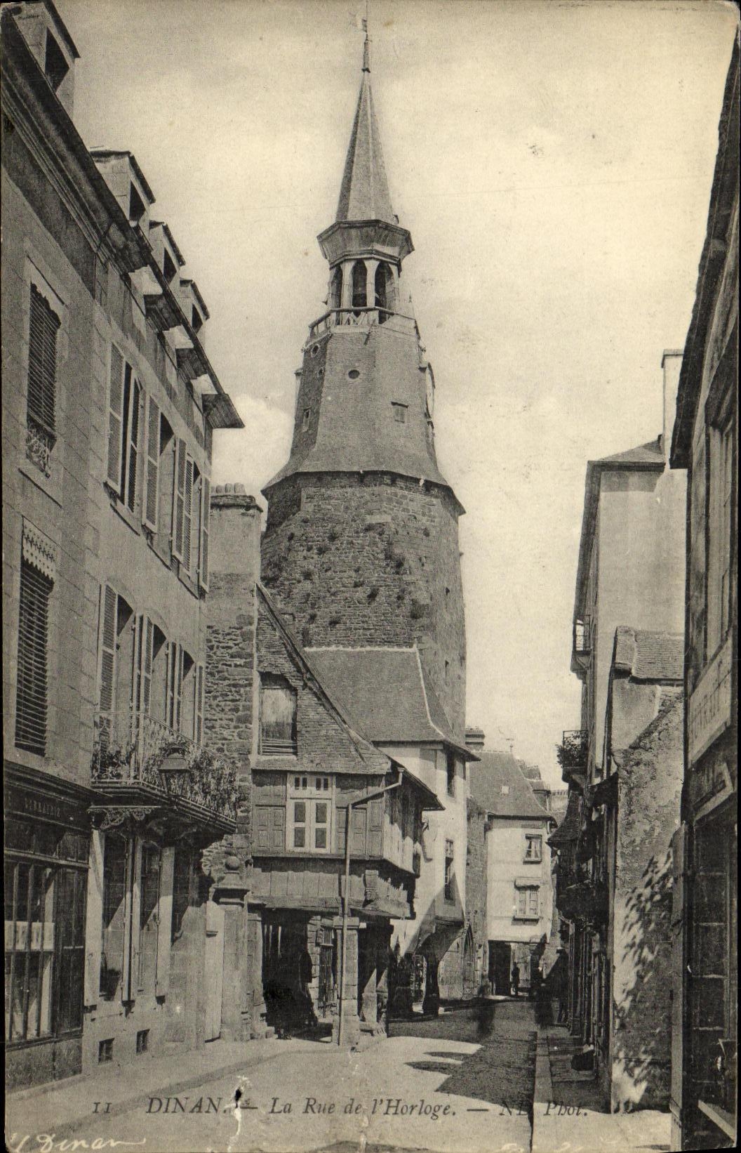 CPA Dinan La Rue De L Horloge