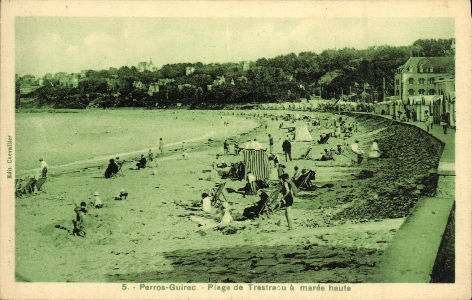 CPA Perros Guirec Plage de Trestraou a Maree Haute