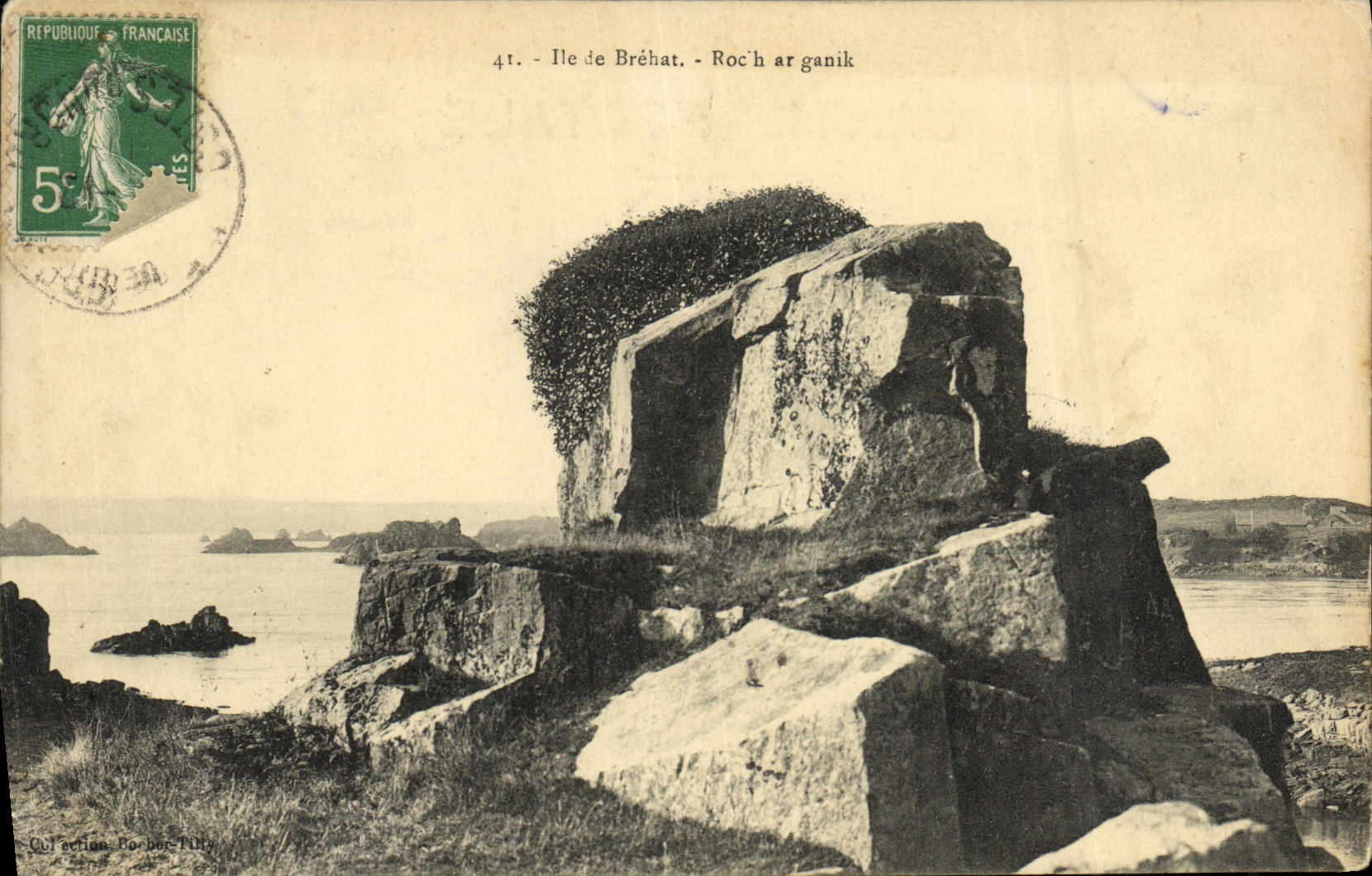VINTAGE POSTCARD Island of Brehat Rochar Ganik