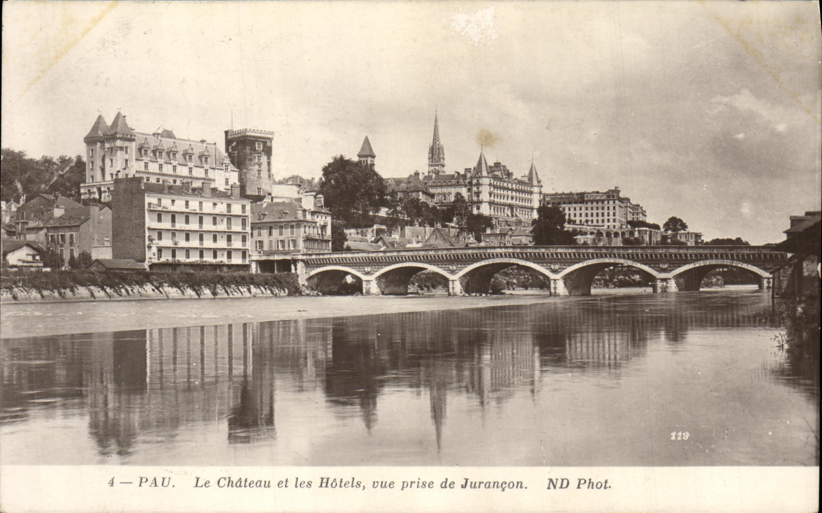 VINTAGE POSTCARD Pau the Castle and Hotels Seen from of Jurancon