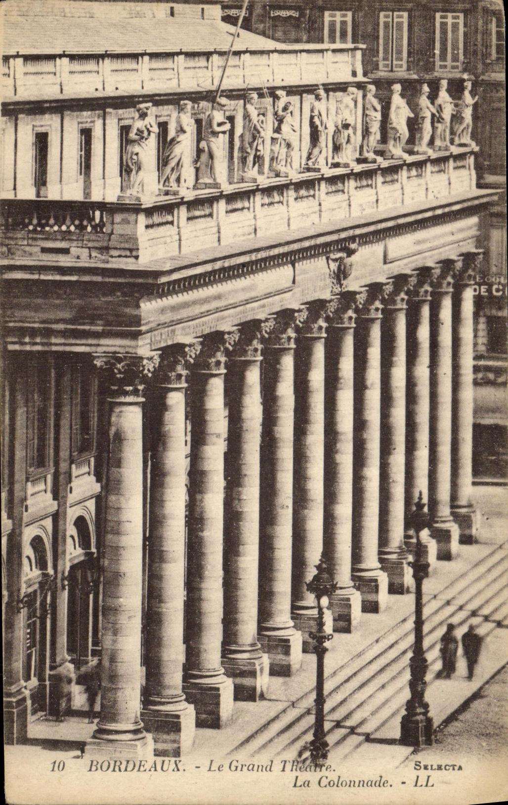 CPA Bordeaux Le Grand theatre La colonnade