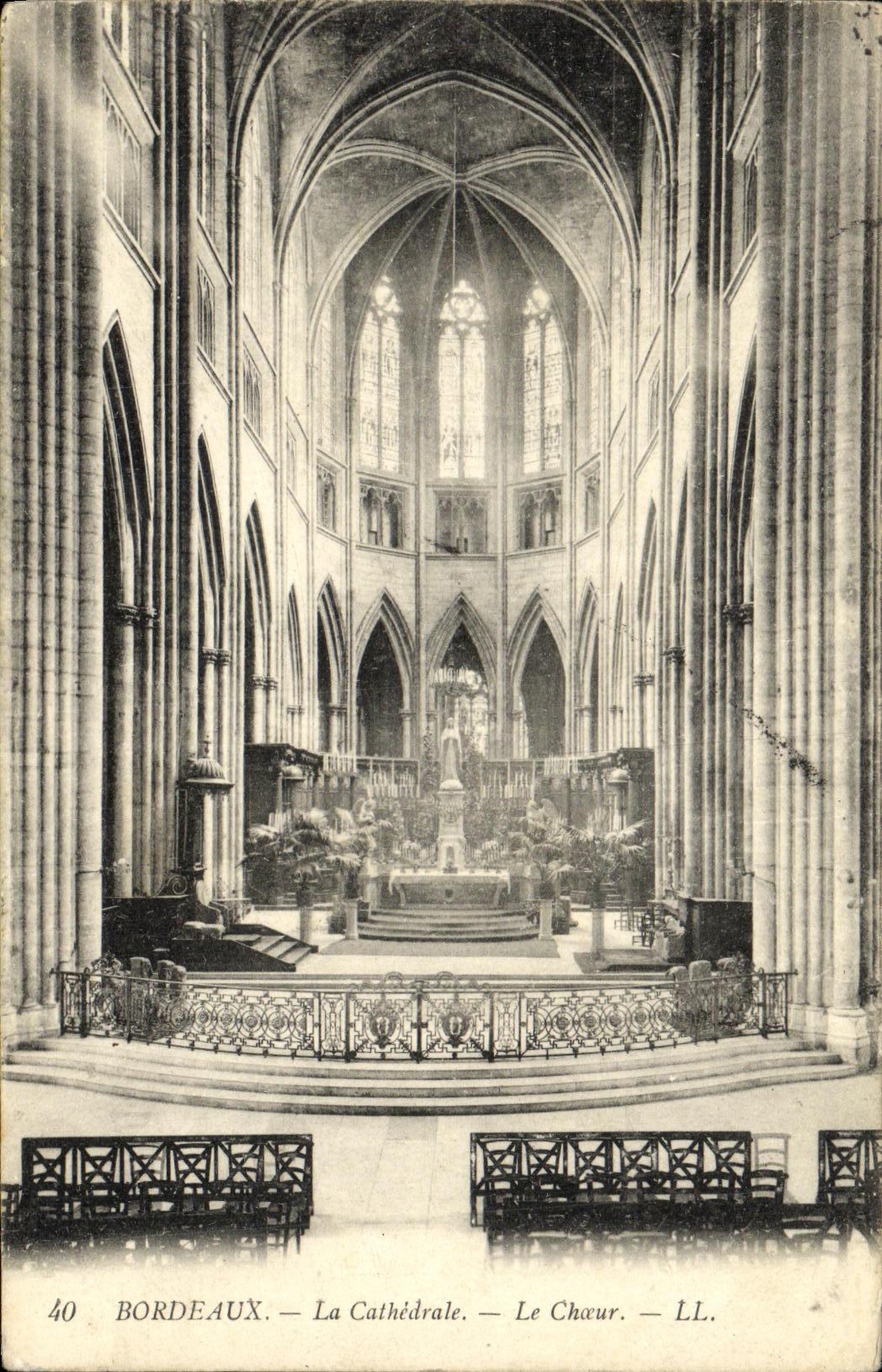 CPA Bordeaux Le Cathedrale