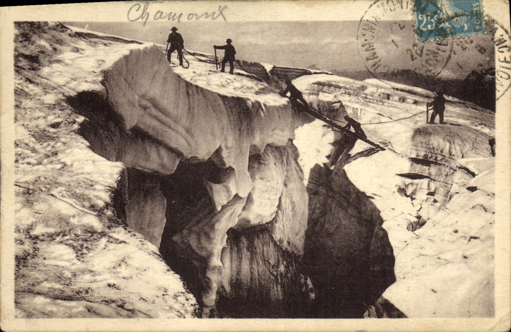 VINTAGE POSTCARD Chamonix Crossed D a crack in Mont Blanc
