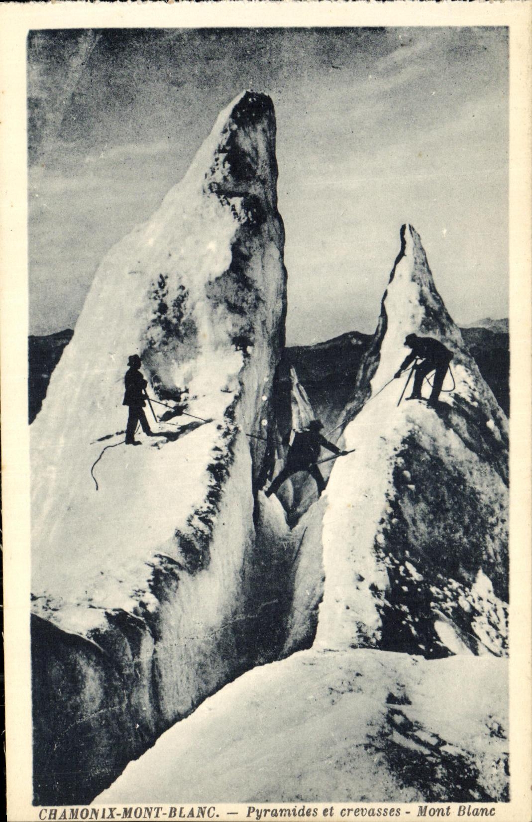 VINTAGE POSTCARD Chamonix Mont Blanc Pyramids and Mont Blanc cracks