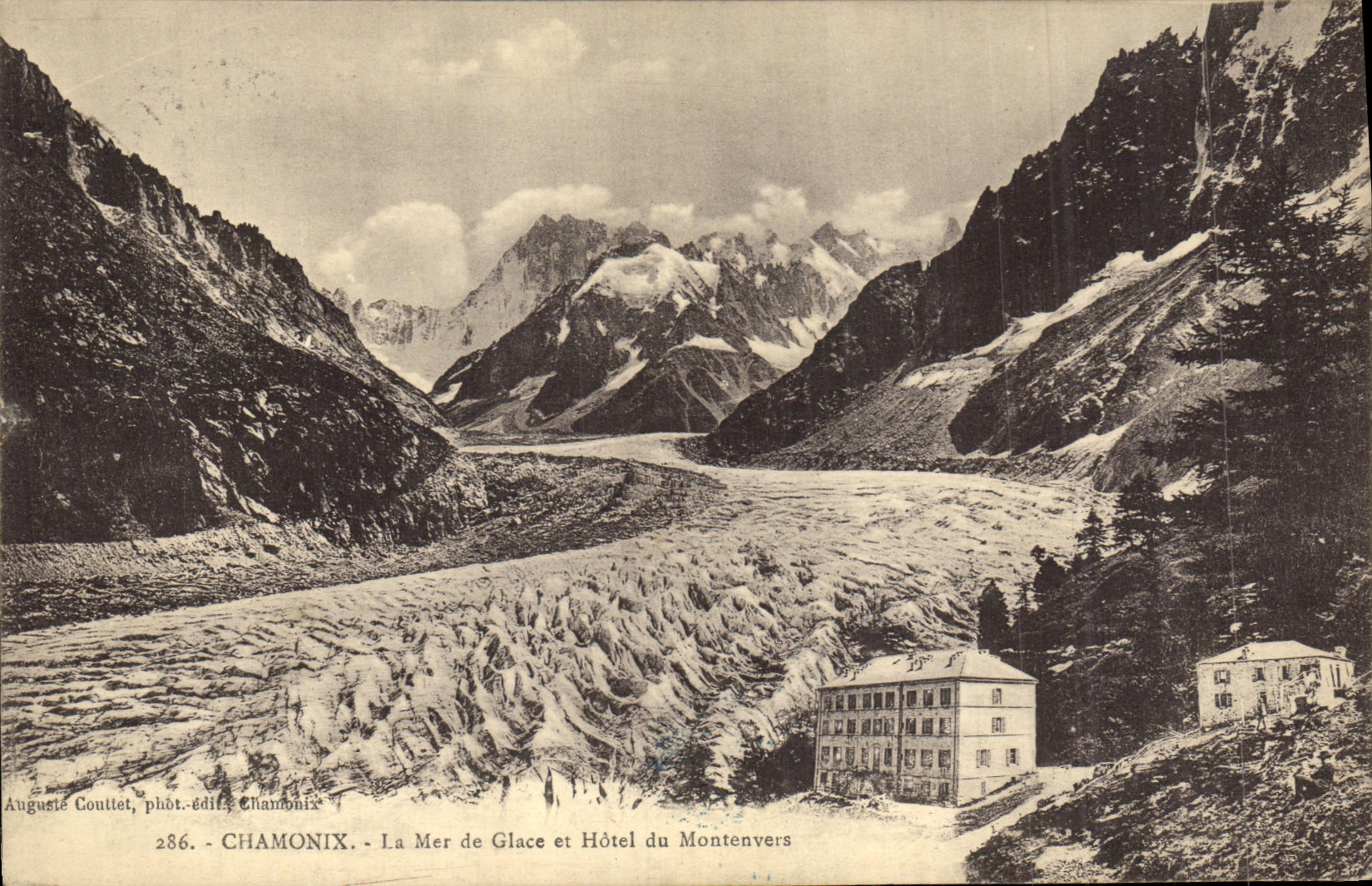 CPA Chamonix La Mer de Glace et Hotel du Montenvers