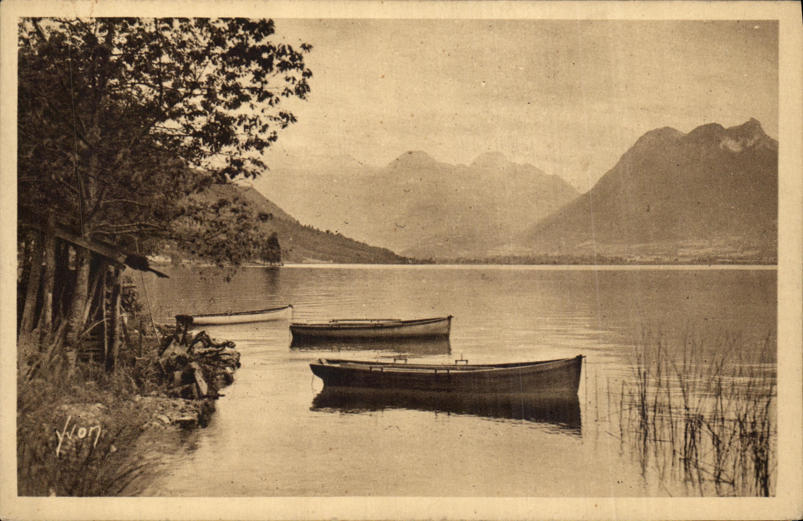 CPA Annecy Le bout du Lac et le Massif des Bauges