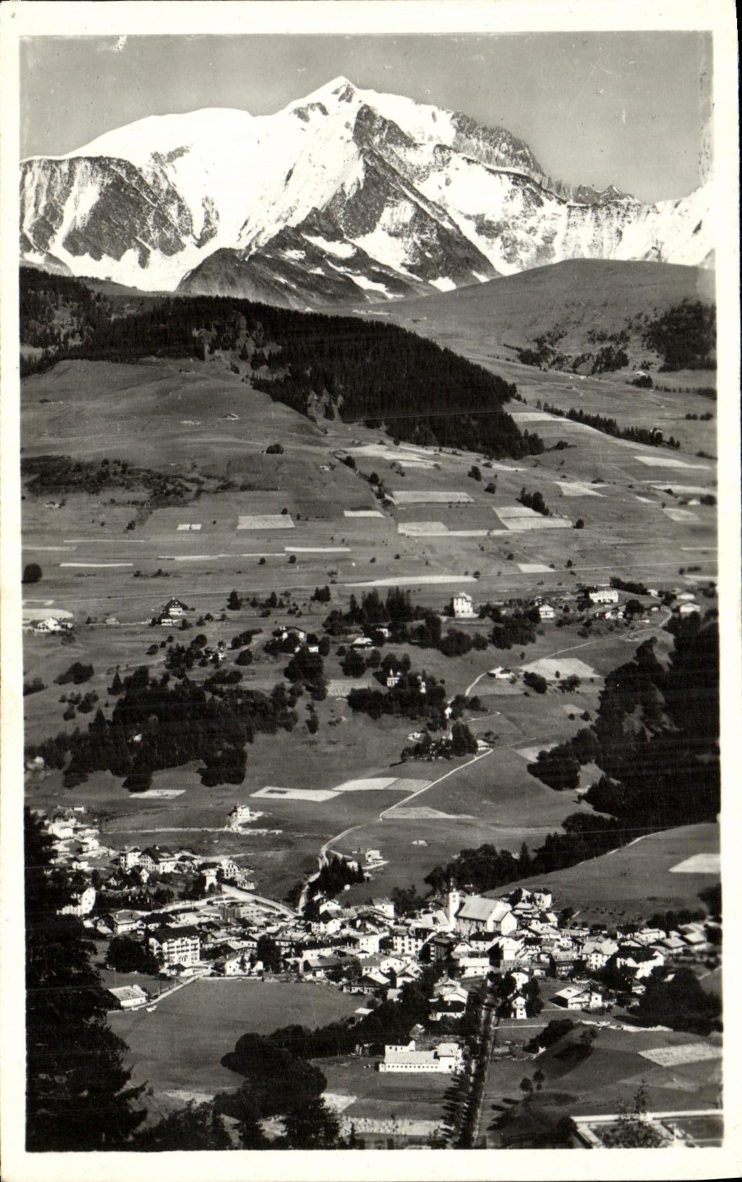 VINTAGE POSTCARD Hte Savoy Megeve and Mont Blanc