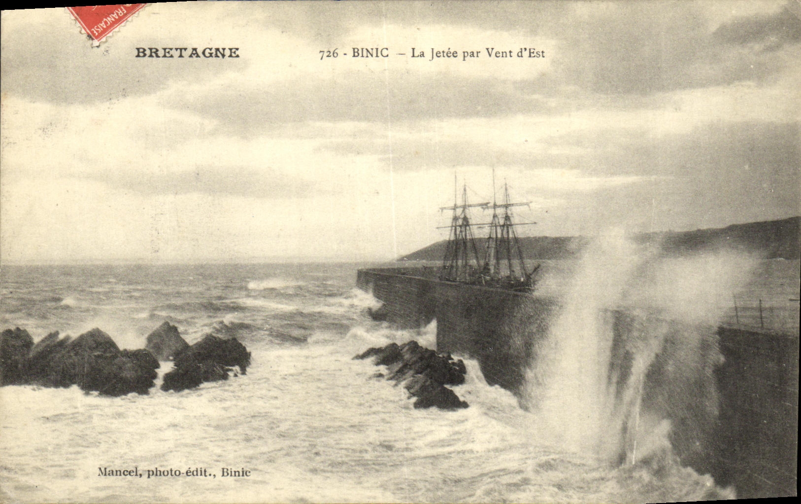 VINTAGE POSTCARD Binic the Pier by wind D Is Sailing Boat