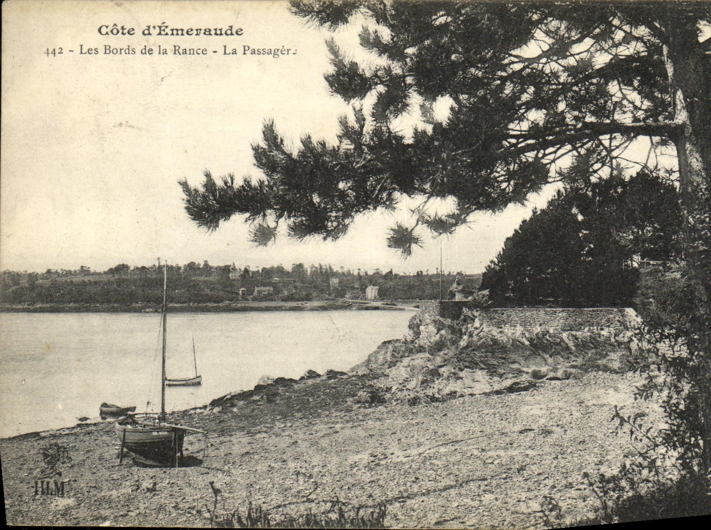 CPA Cote d Emeraude Les Bords de la Rance La Passager Bateau